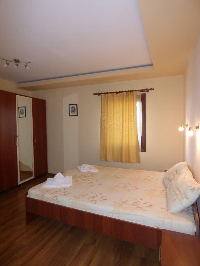Guest House Ivanovi Chernomorets Exterior photo