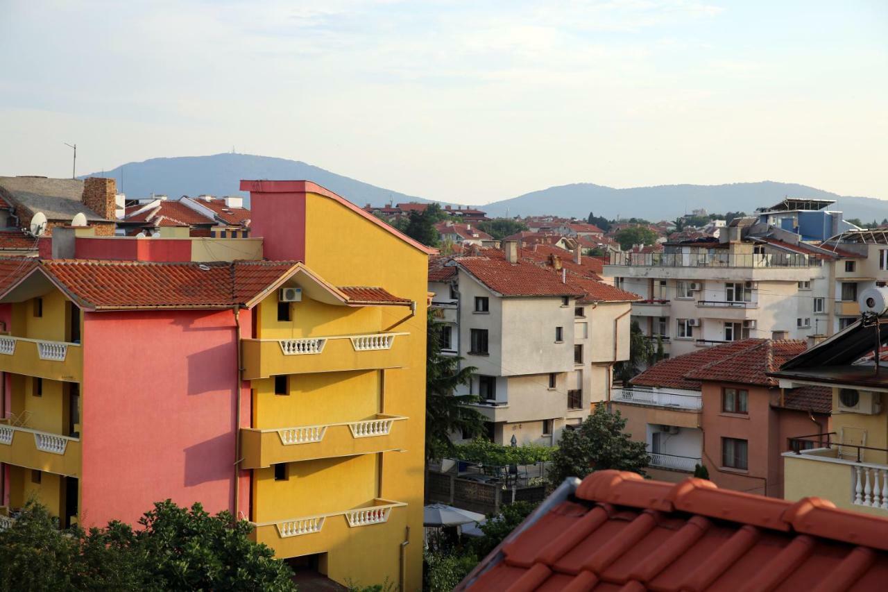 Guest House Ivanovi Chernomorets Exterior photo